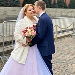 Невеста Светлана в свадебном платье цвета пудра Амелия 