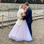 Невеста Светлана в свадебном платье цвета пудра Амелия 