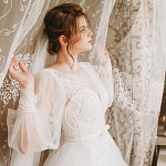 Невеста Альбина в свадебном платье Голант Леона